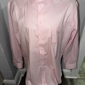 Jos. A. Bank Traveler Light Pink Men's Button Down Shirt 18-35